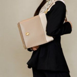 Casual portable messenger bag